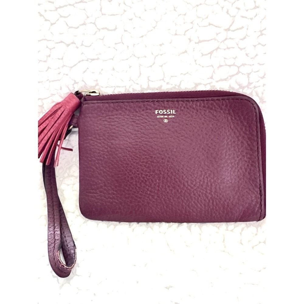 Fossil 6" X 4" Pebbled Leather‎ Wristlet Card Slot Zipper Tassel Wrist Strap